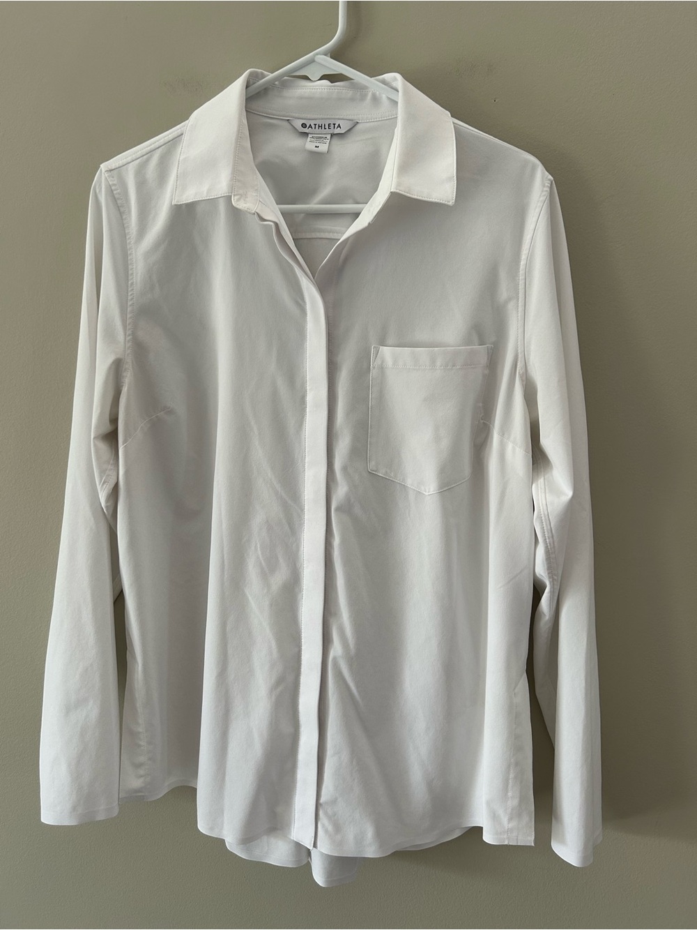 Athleta Everlasting White Wrinkle Resistant Business Casual UPF 50+ Button Down - Picture 3 of 8